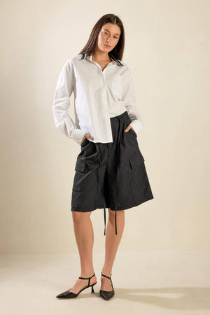SEE WHAT HAPPENS WOVEN BERMUDA SHORTS - Flying Tomato - SHORTS - Freemarket