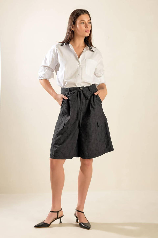 SEE WHAT HAPPENS WOVEN BERMUDA SHORTS - Flying Tomato - SHORTS - Freemarket