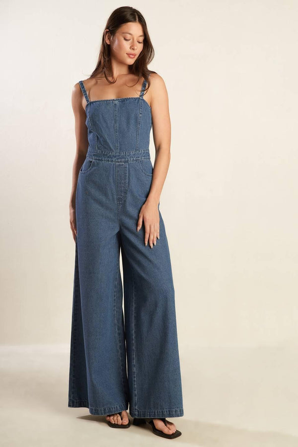 CLEAN GIRL DENIM JUMPSUIT.