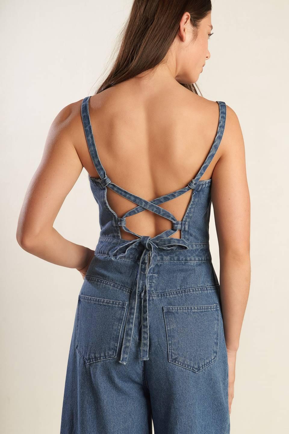 CLEAN GIRL DENIM JUMPSUIT.
