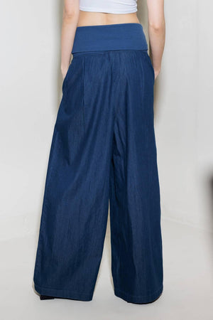 A chambray pant/jumpsuit 2fer with ribbed band and side pocket.