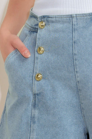 ANGEL WINGS AND CHAMOMILE WOVEN SKORT.