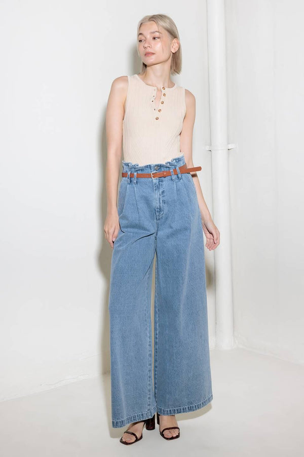 KISSED BY SUNLIGHT DENIM PANTS.