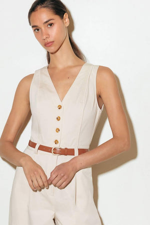 EVERYDAY ESSENTIAL WOVEN JUMPSUIT.