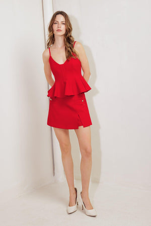 MELTED MARSHMALLOW RED WOVEN SKORT.