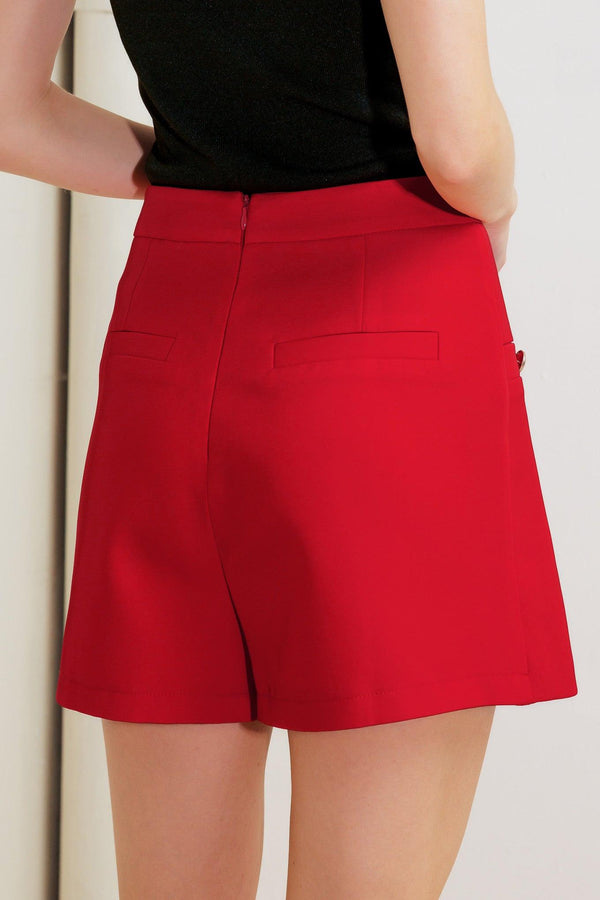 MELTED MARSHMALLOW RED WOVEN SKORT.
