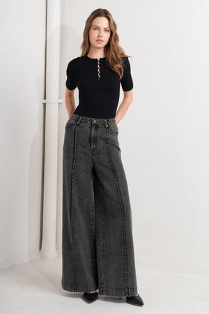 GRAPHITE MUSE DENIM PANTS.