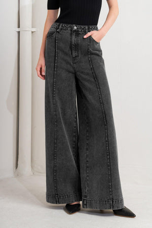 GRAPHITE MUSE DENIM PANTS.
