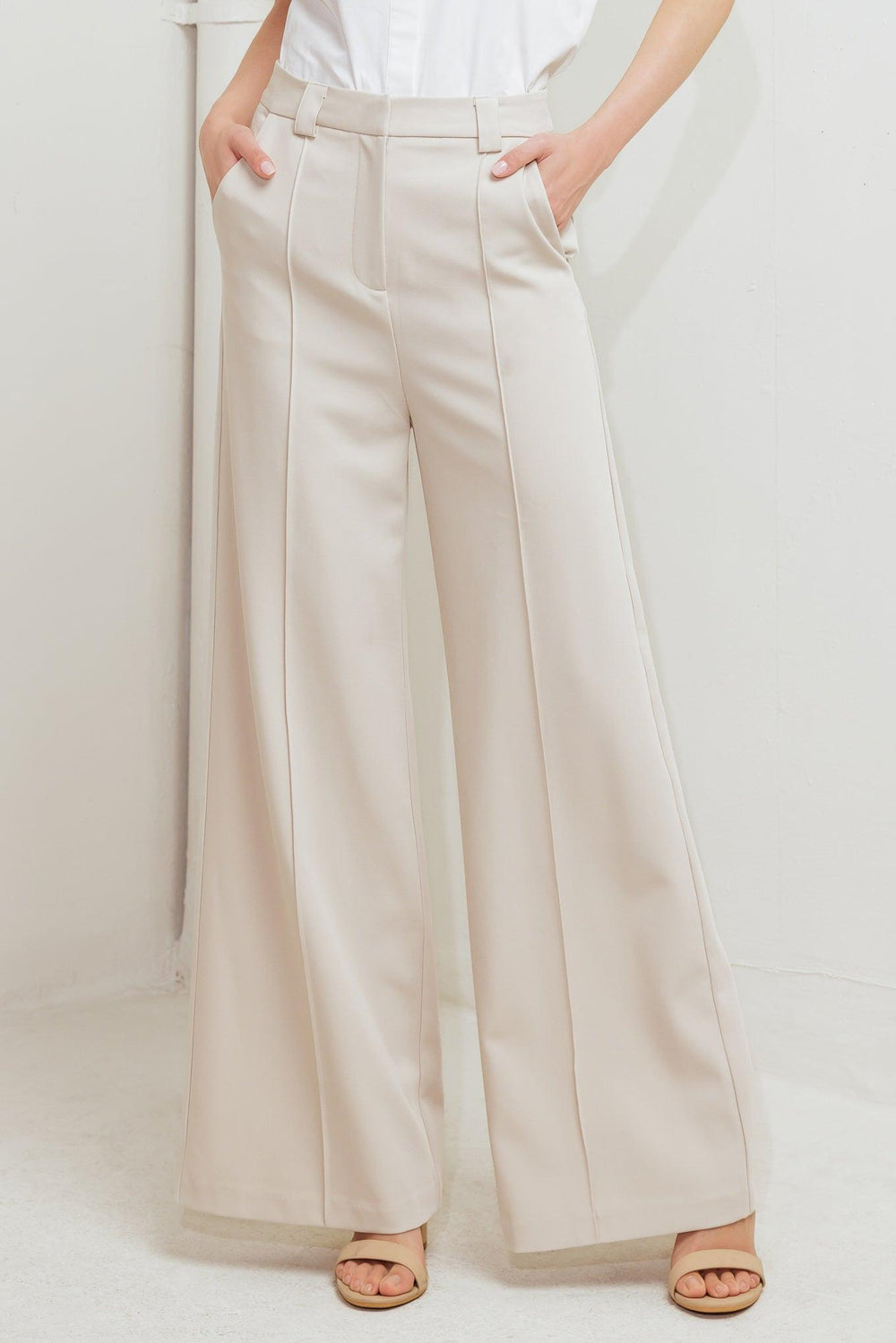 MONDAY FLOW WOVEN PANTS.