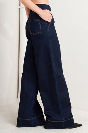 EURO CITY DENIM PANTS.