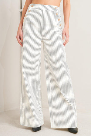 EFFORTLESS FORM STRIPE WOVEN PANTS.