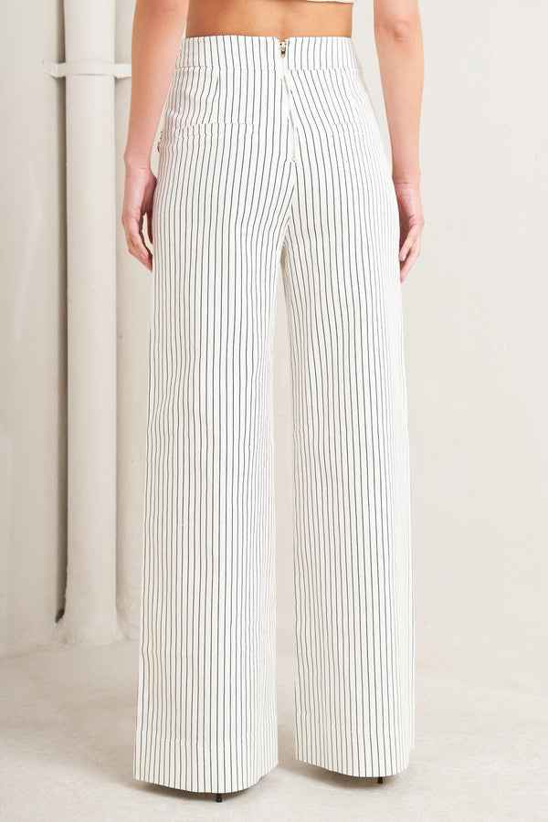 EFFORTLESS FORM STRIPE WOVEN PANTS.