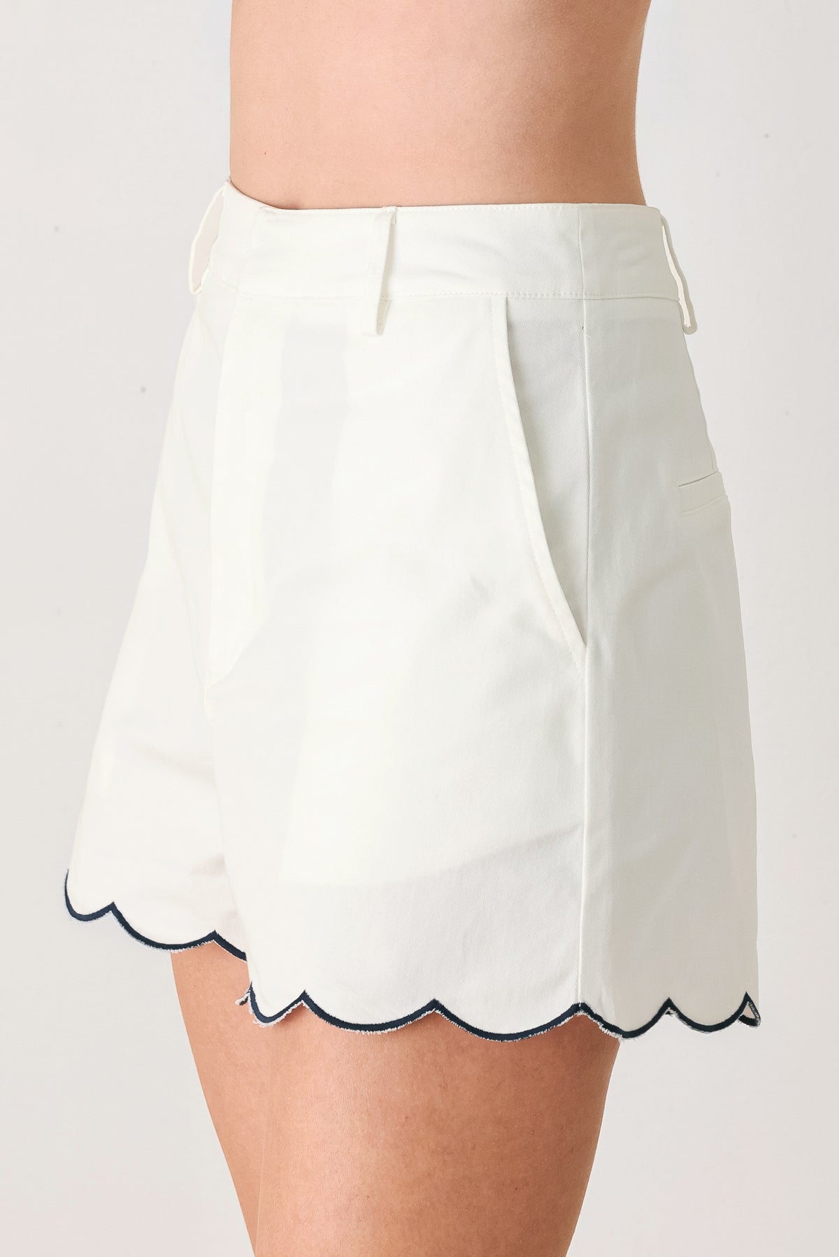 RESORT READY WOVEN SHORTS