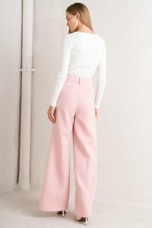 ELEVATED CLASSIC WOVEN PANTS.
