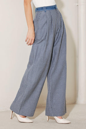 MARINA PINSTRIPE WOVEN SEERSUCKER PANTS.