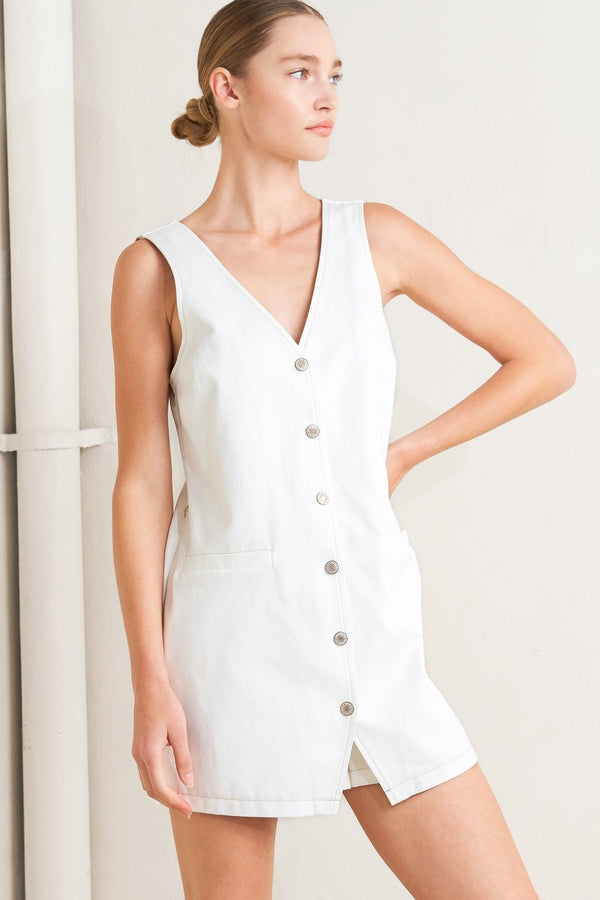 EFFORTLESS ATTRACTION WOVEN ROMPER.
