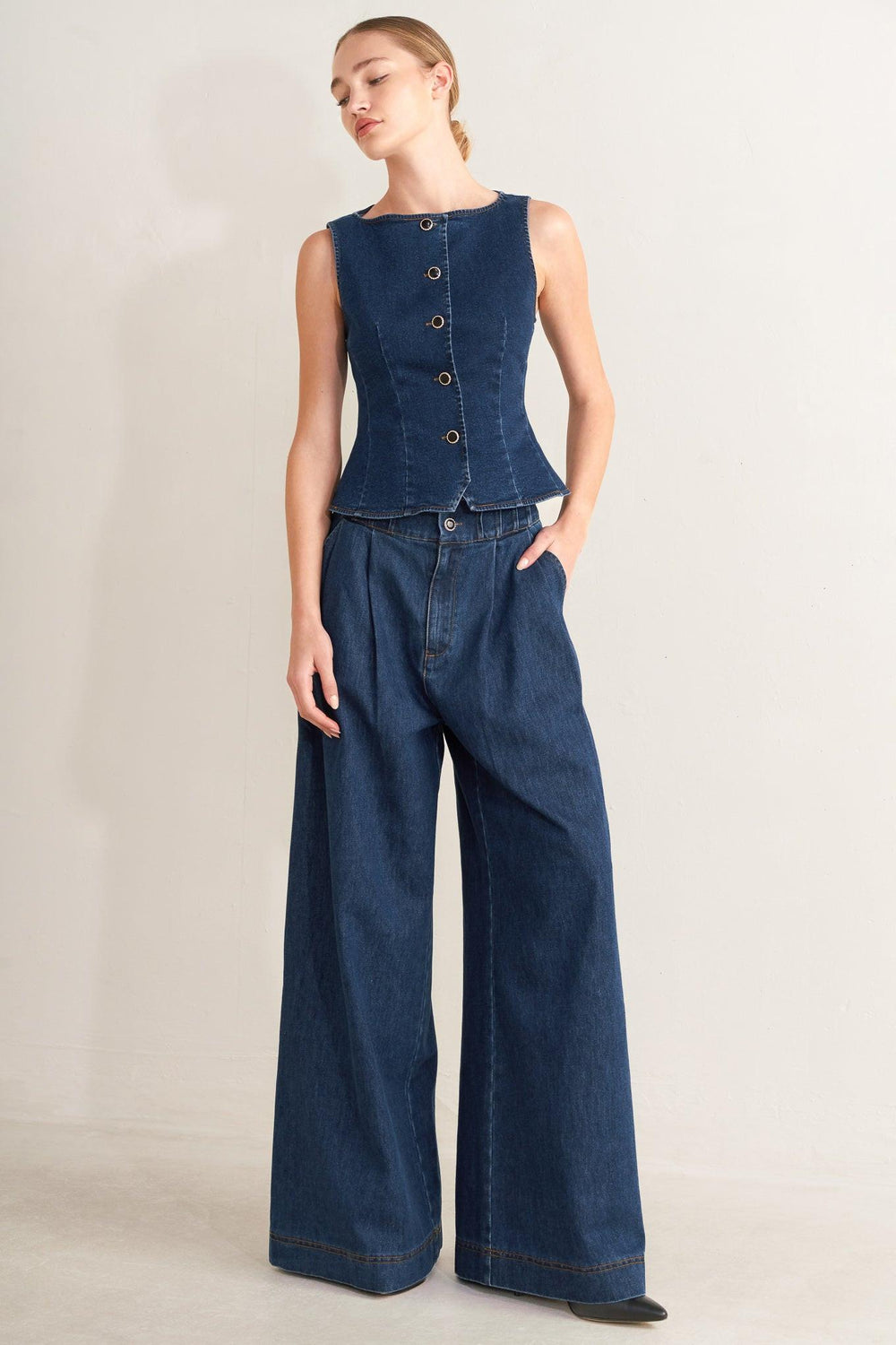 OCEAN DRIVE WIDE DENIM PANTS.