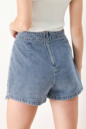 [PREORDER] FLORAL LOVE DENIM SKORT.