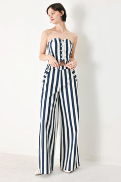 NAVY BLOSSOM WOVEN PANTS.