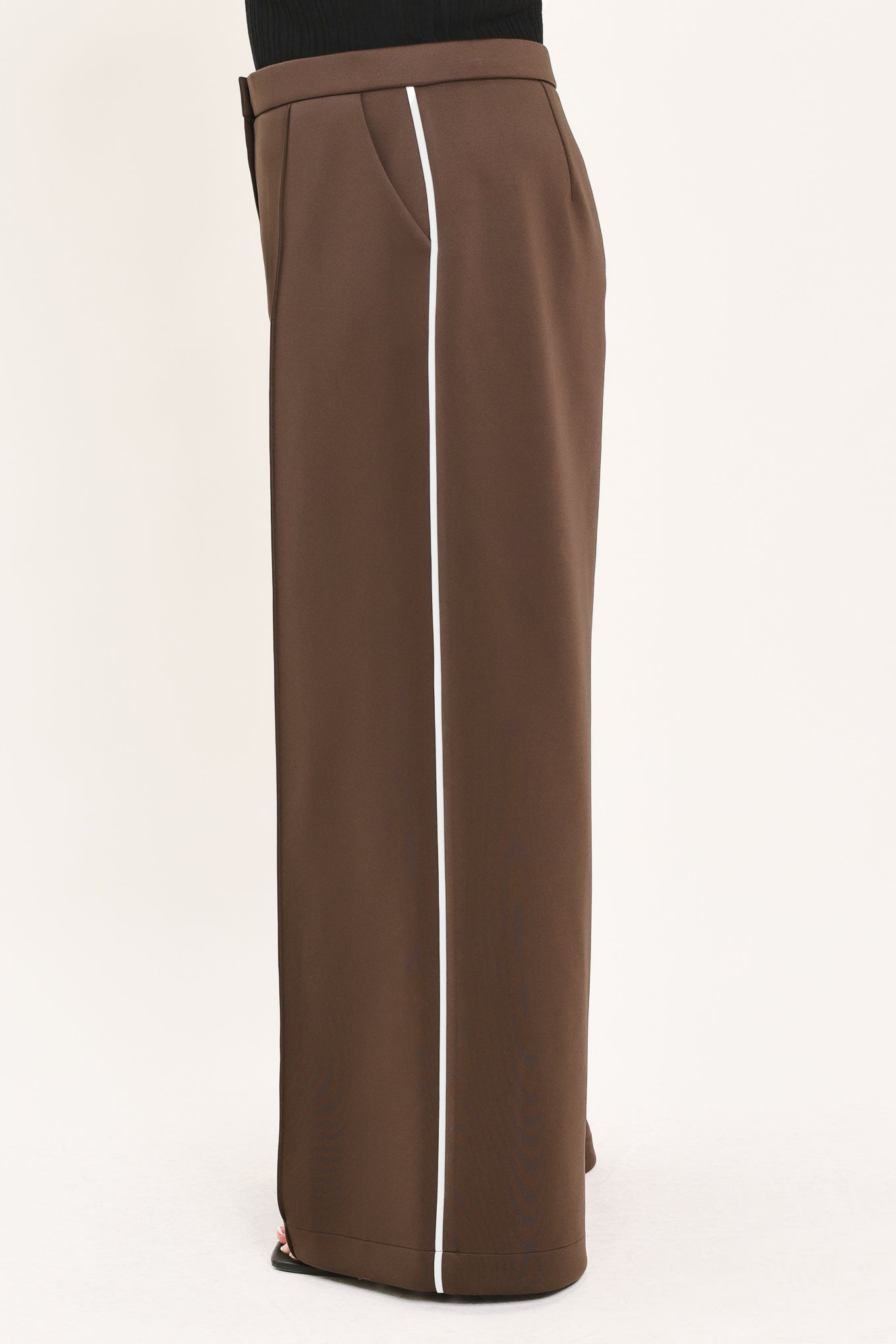 CHOCOLATE CITY STRETCH WOVEN PANTS