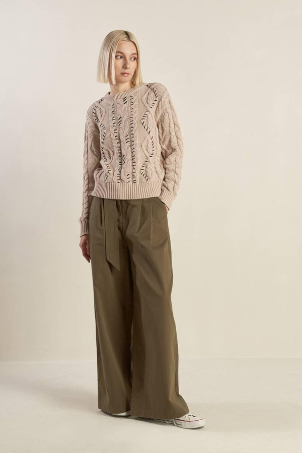 LITTLE BIT IN LOVE SWEATER KNIT TOP.