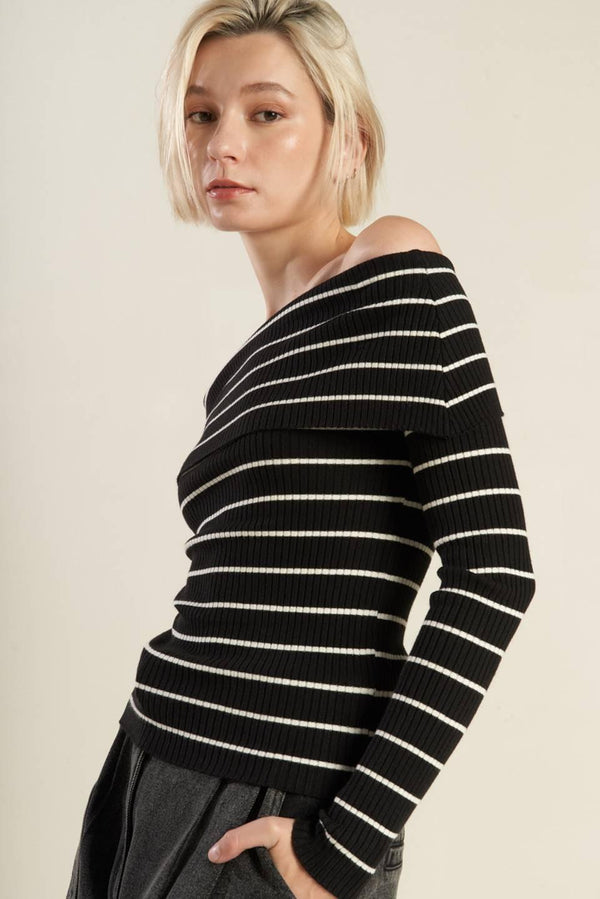 IN TOO DEEP SWEATER TOP.