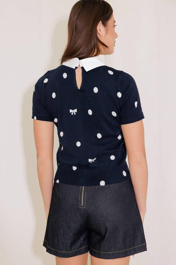 SIDEWALK CAFÉ NAVY SWEATER KNIT TOP.