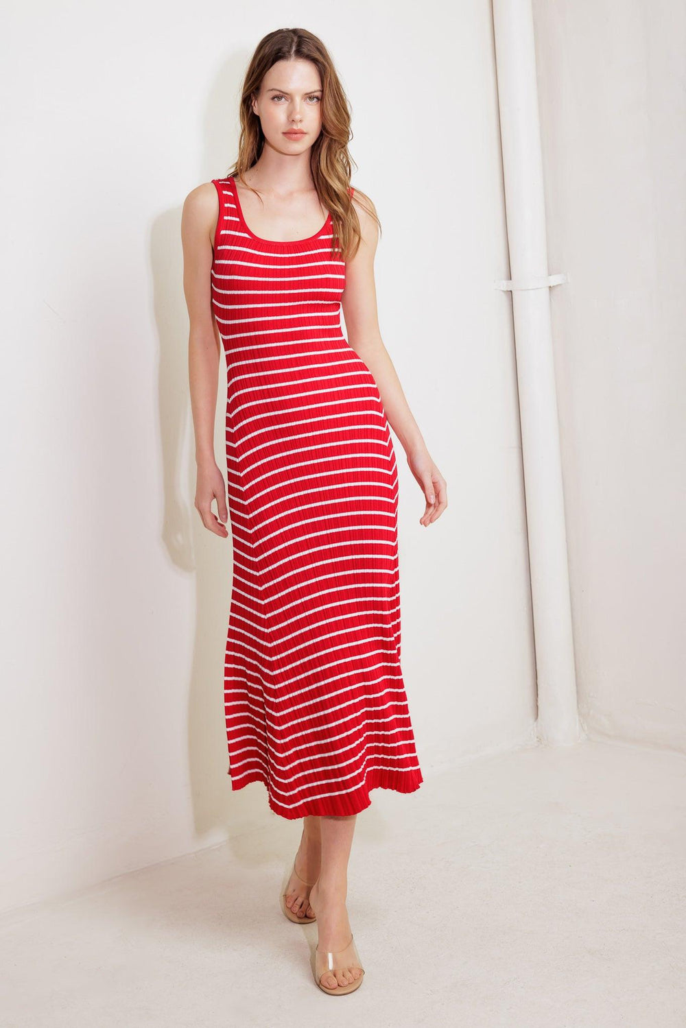 SOFT SIDE OF RED KNIT MIDI DRESS.