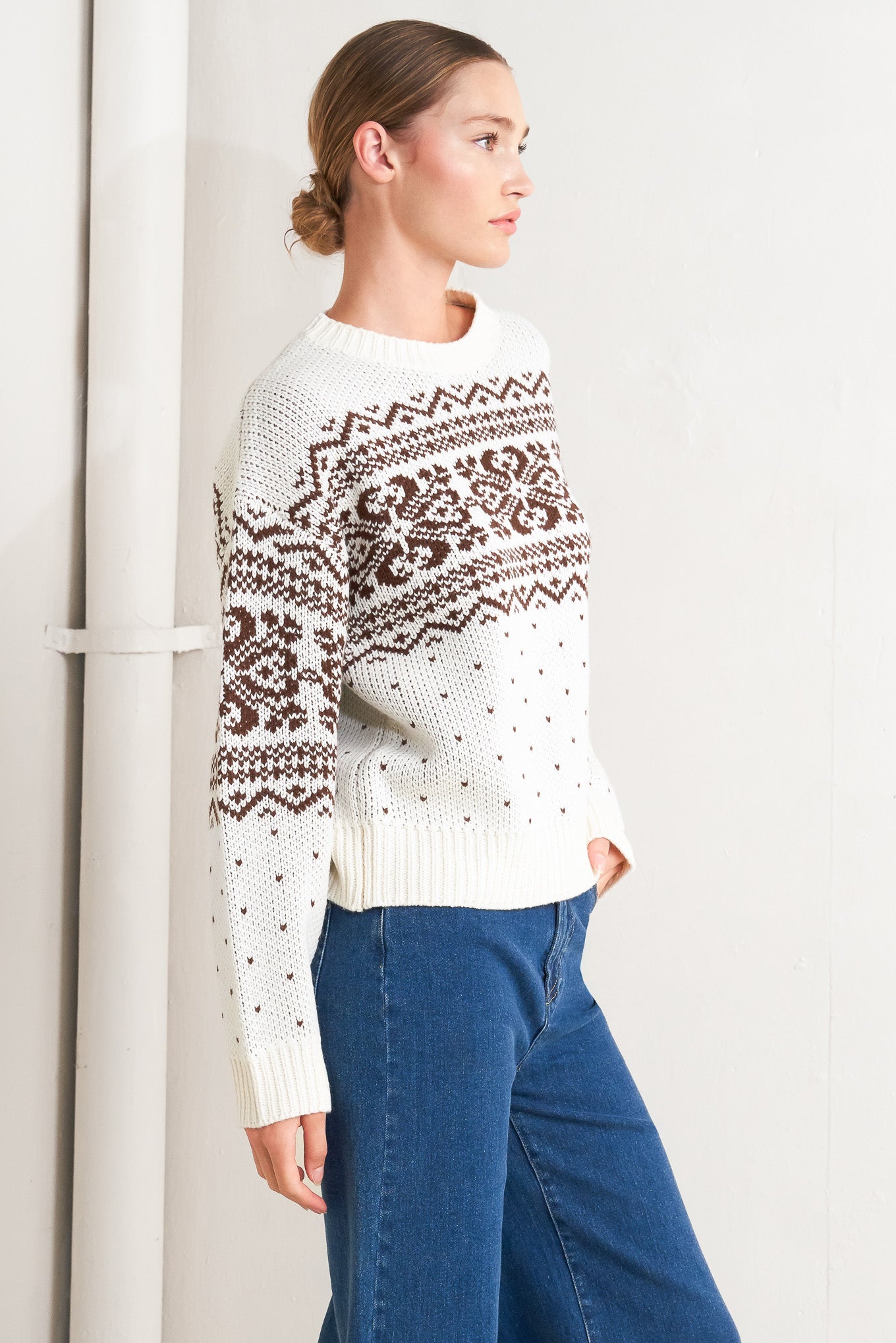 A pullover sweater knit top