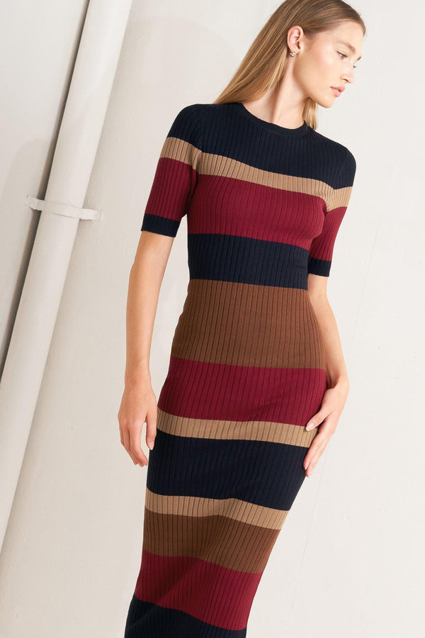 FALL RHYTHM COLOR BLOCKED MIDI SWEATER DRESS.