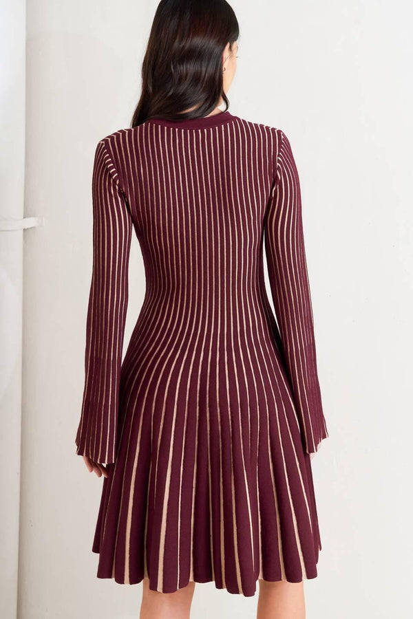 VERTICAL GRACE SWEATER MINI DRESS.