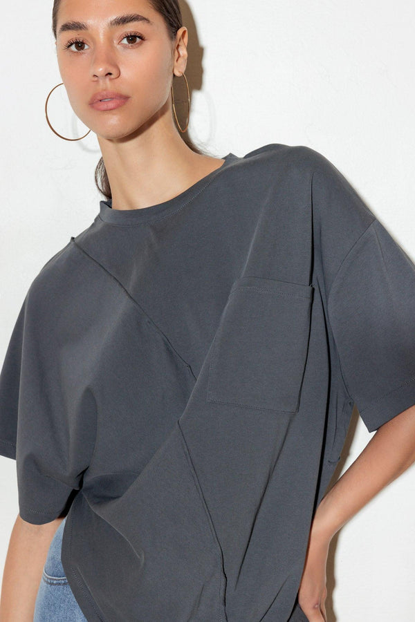 IN LOVE WITH ME KNIT TOP.