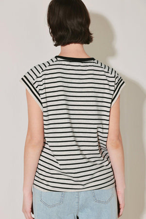 INDIE ICON ENERGY KNIT TOP.