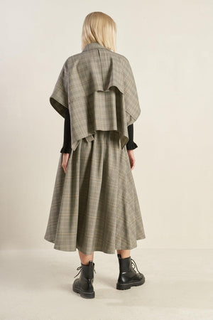 IMMACULATE EXCELLENCE WOVEN PLAID TOP.