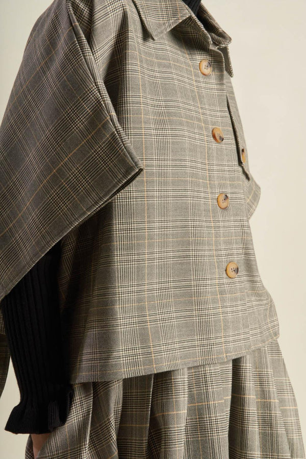 IMMACULATE EXCELLENCE WOVEN PLAID TOP.