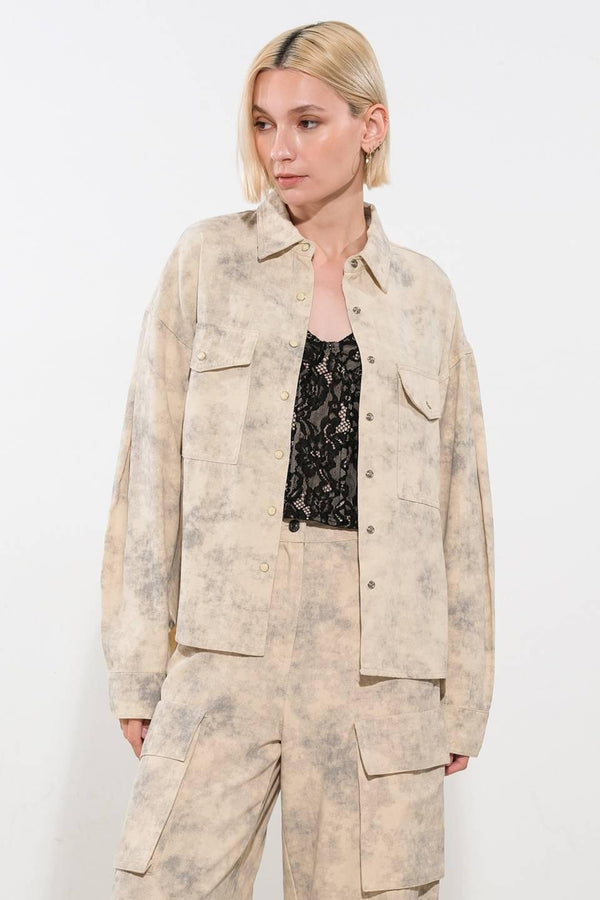 IN THE SPOTLIGHT WOVEN TOP.