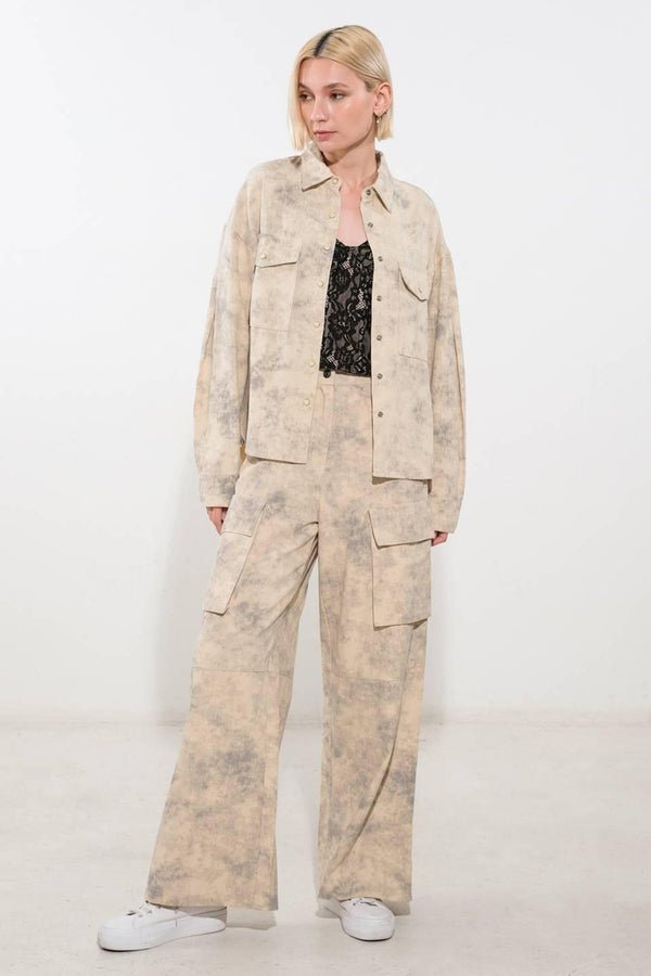 IN THE SPOTLIGHT WOVEN TOP.