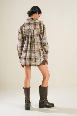 TIMELESS CHARM WOVEN TOP.