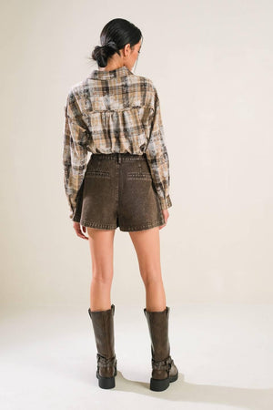 TIMELESS CHARM WOVEN TOP.