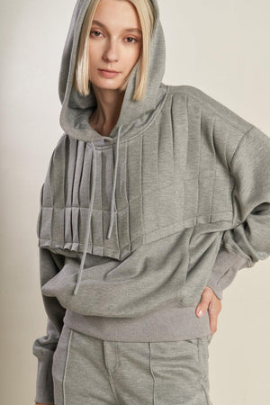 SIMPLE AFFECTION PULLOVER SWEATSHIRT.