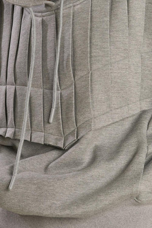 SIMPLE AFFECTION PULLOVER SWEATSHIRT.