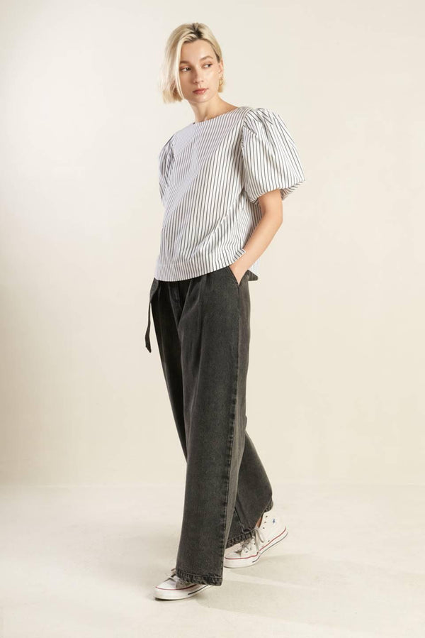 ALL THE FEELINGS WOVEN TOP.