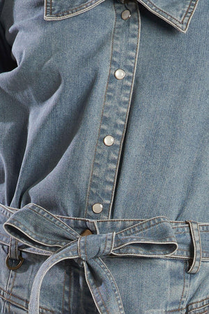 ETERNAL SUNSHINE CHAMBRAY DENIM TOP.