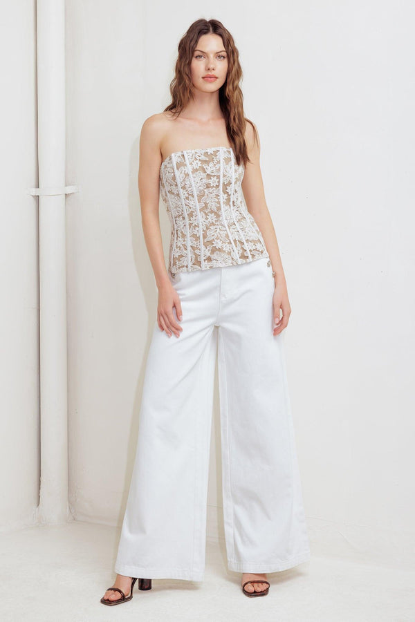 CAFE SOCIETY LOOK WOVEN LACE TOP.