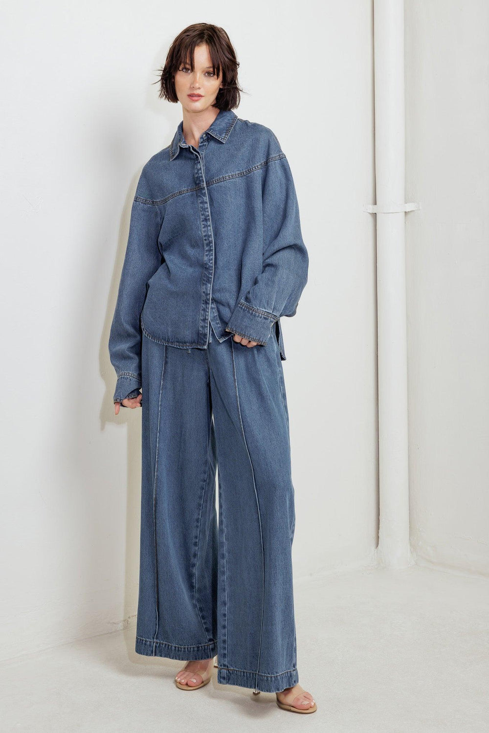 OFFLINE EDGE INDIGO DENIM TOP.