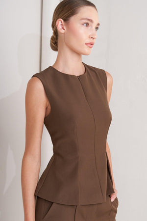MONDAY FLOW BROWN WOVEN TOP.