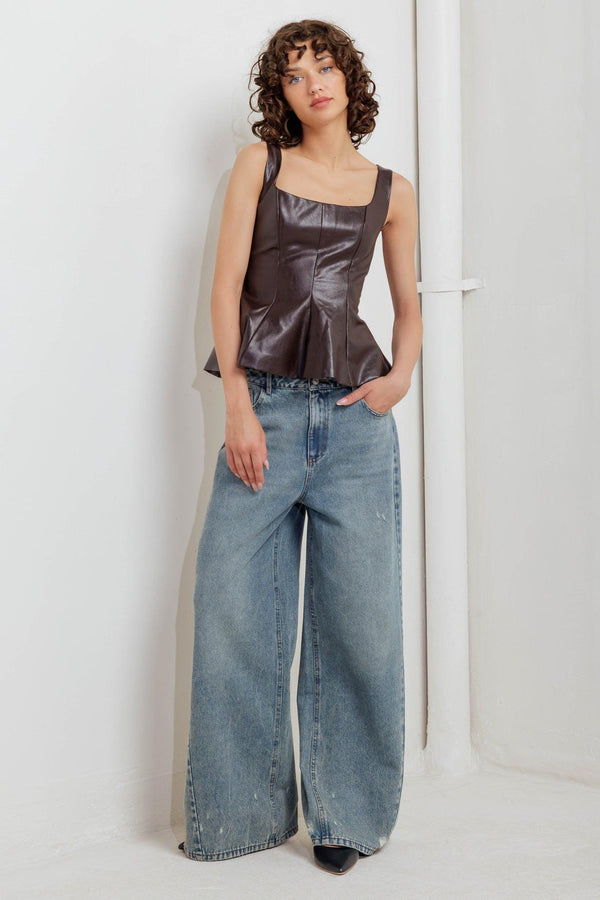 URBAN CHIC MINIMALISM FAUX LEATHER TOP - Flying Tomato - TOPS - Freemarket