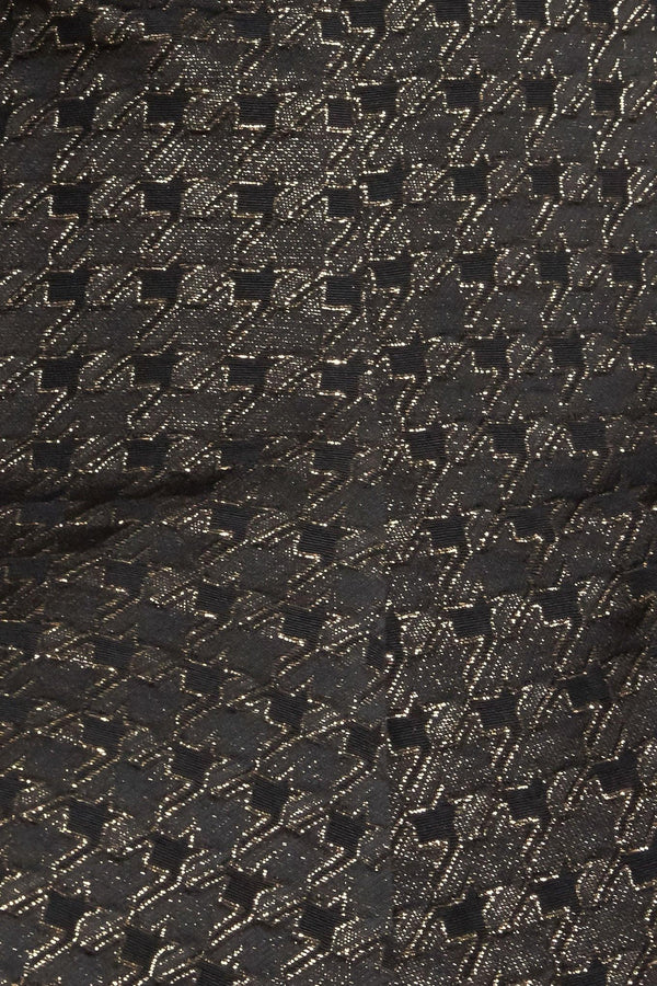 EVENING SCULPT METALLIC THREADED WOVEN TOP.