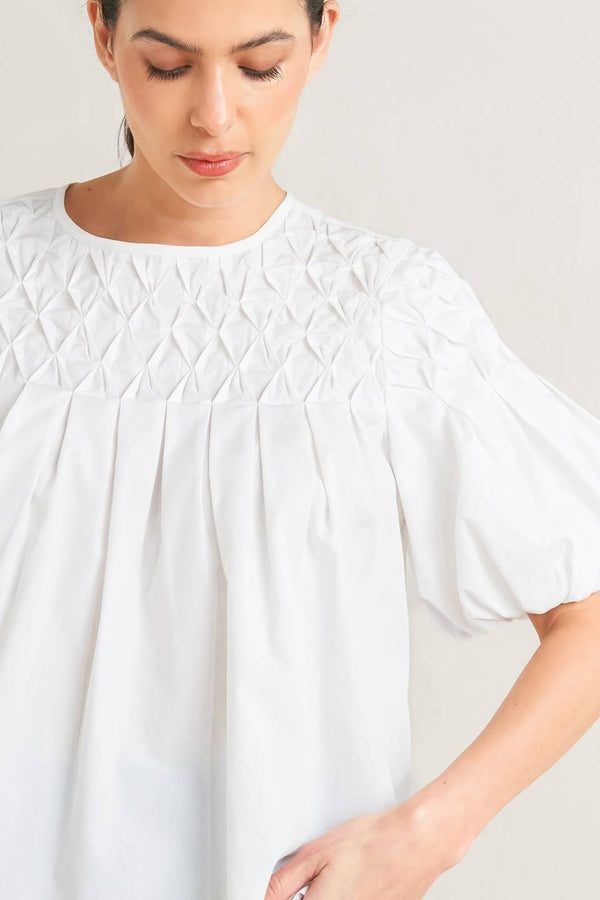 WHITE DREAM PUFF WOVEN TOP.