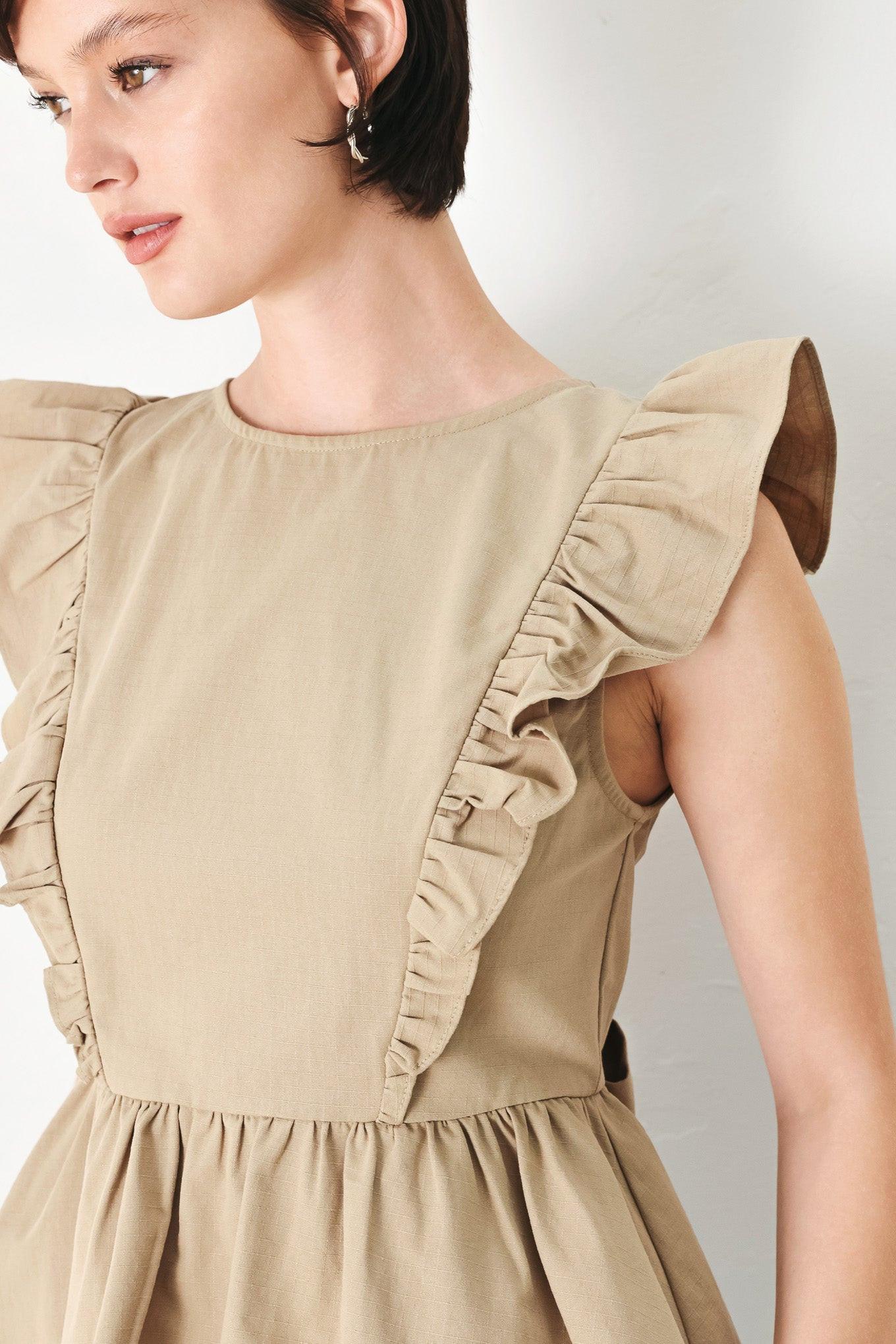 WHITE BLOSSOM WOVEN TOP